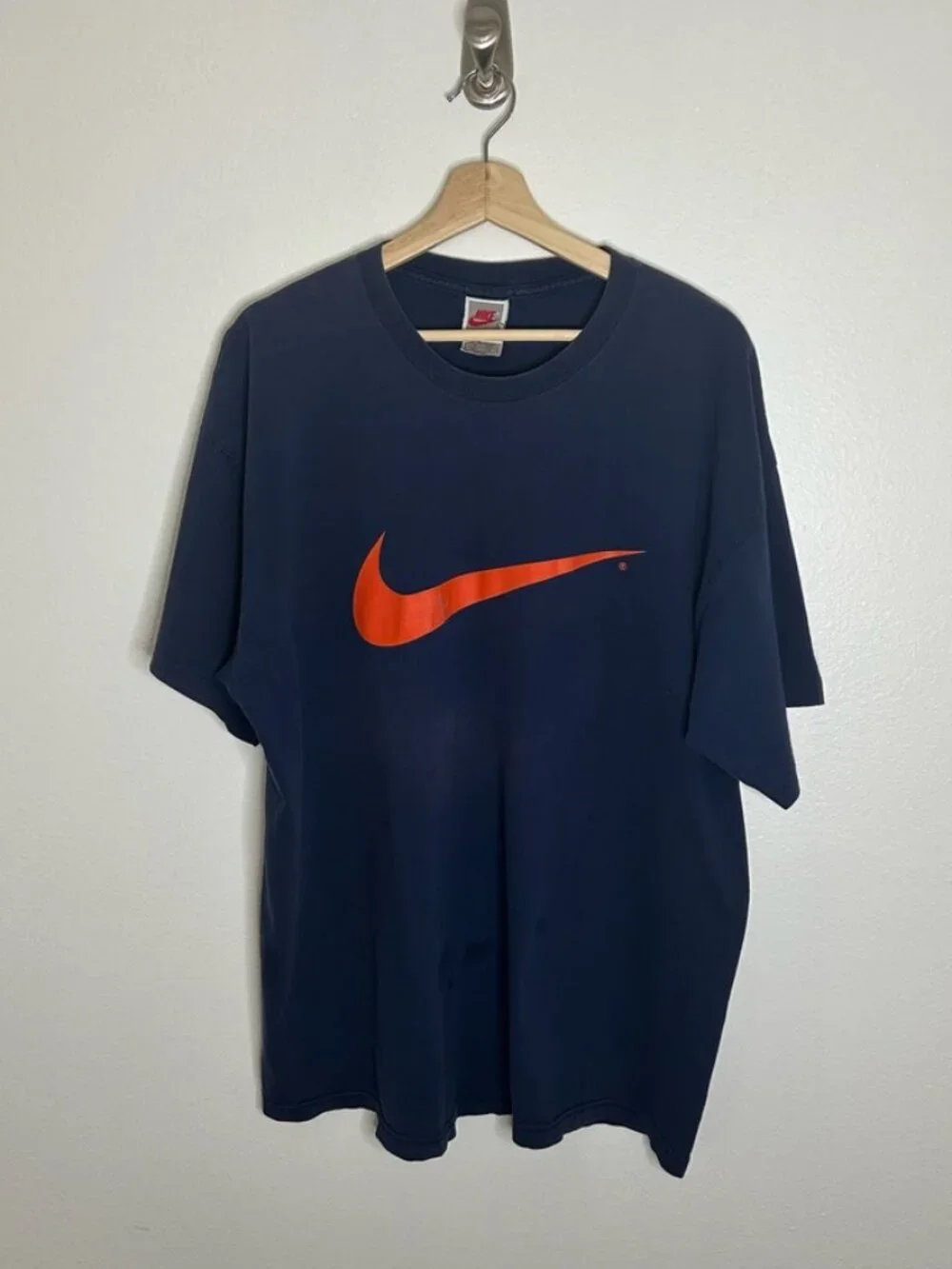 Vintage 90s  Nike Syracuse Orangemen Big Swoosh Logo Tee Size XXL
